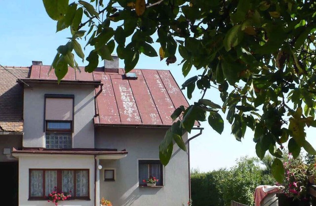 Holiday home with balcony