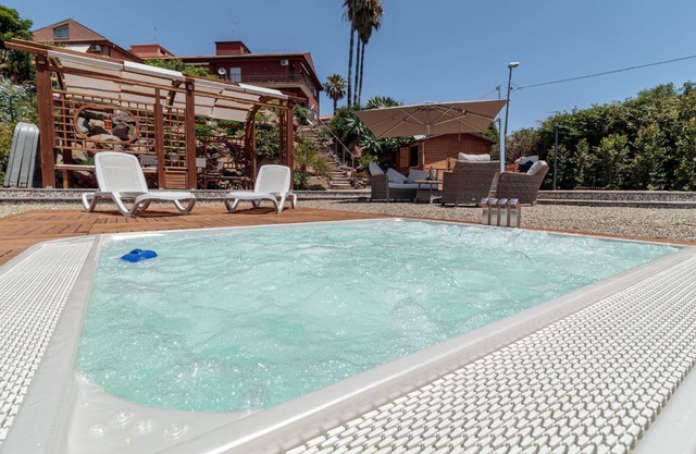 Holiday house Aci Catena for 1 - 5 persons with 2 bedrooms - Row house