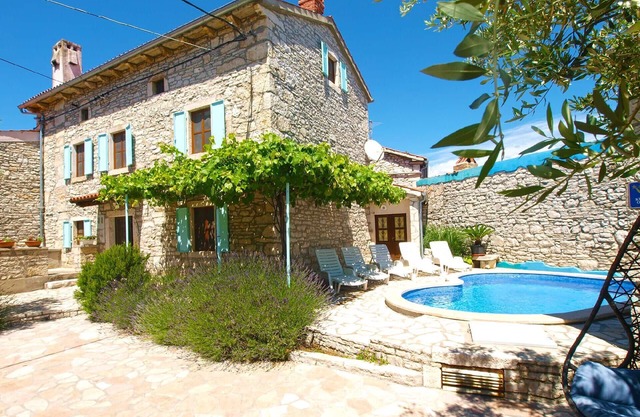 Holiday house Barban for 1 - 12 persons with 5 bedrooms - Holiday home