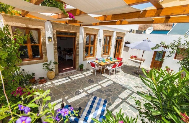 Holiday house Ialysos for 1 - 8 persons with 2 bedrooms - Holiday home