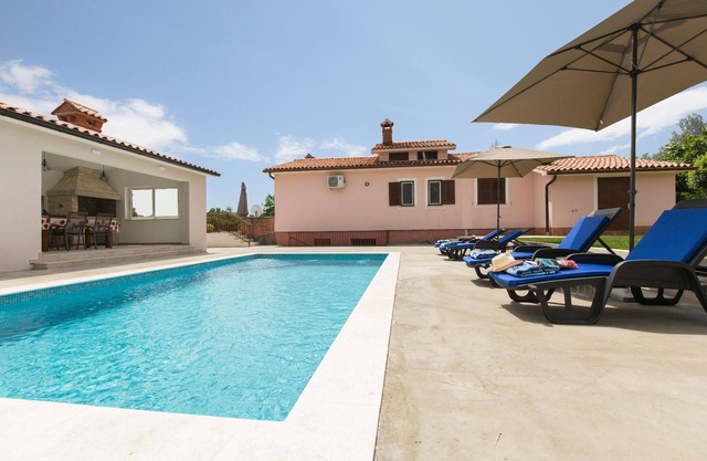 Holiday house Labin for 1 - 4 persons with 2 bedrooms - Holiday house