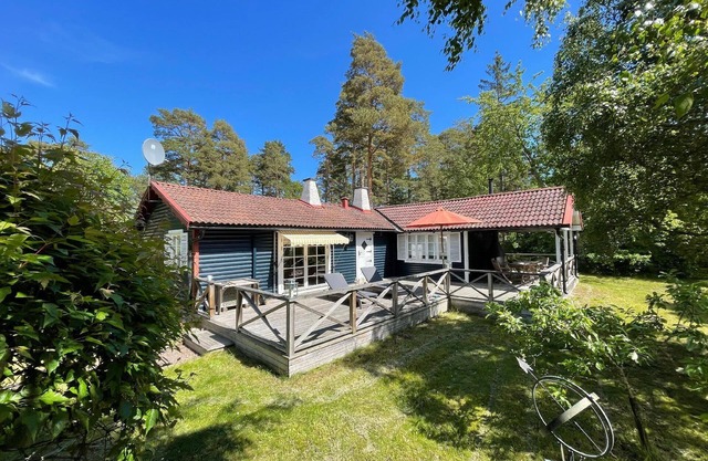 Holiday house Mönsterås for 1 - 6 persons with 3 bedrooms - Holiday home