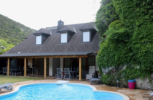 Holiday house Mödling for 1 - 18 persons with 8 bedrooms - Holiday home