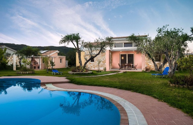 Holiday house Moraitika for 1 - 5 persons with 2 bedrooms - Holiday house