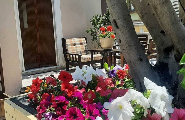 Holiday House "NELLINA" - Apartment with Terrace