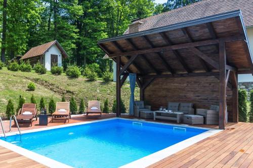 Holiday House Papuk