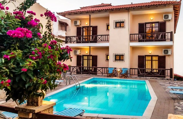 Holiday house Roussospiti for 1 - 22 persons with 6 bedrooms - Holiday apartment in one or multi-fam