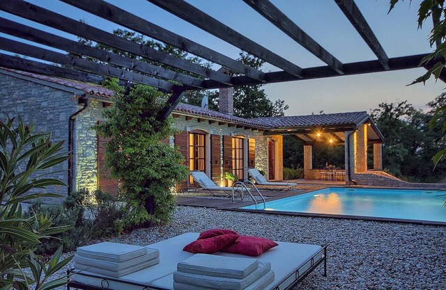 Holiday house Rovinj for 1 - 7 persons with 3 bedrooms - Holiday home