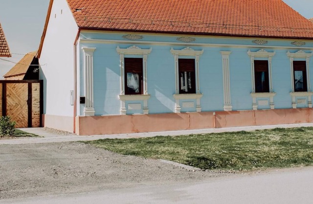 Holiday house Stitar for 1 - 8 persons with 2 bedrooms - Holiday home