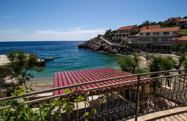 Holiday The Sea 