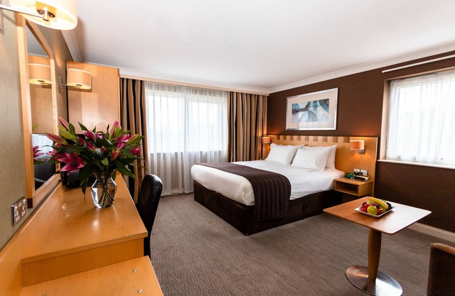 Holiday Inn A55 Chester West by IHG