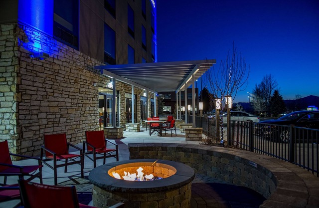 Holiday Inn Express & Suites Colorado Springs AFA Northgate by IHG
