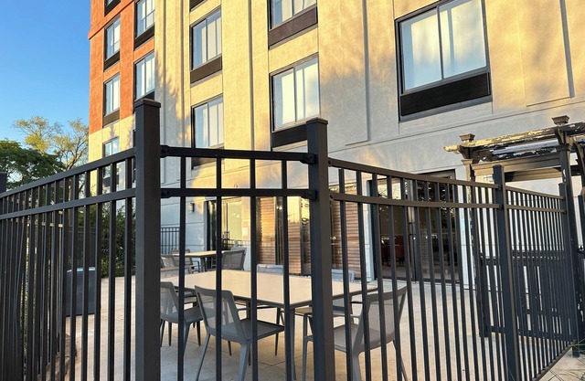Holiday Inn Express & Suites Prospect Heights by IHG