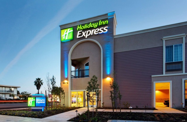 Holiday Inn Express Benicia, an IHG Hotel