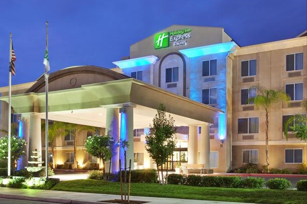 Holiday Inn Express Fresno River Park Highway 41