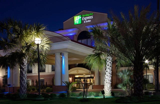Holiday Inn Express Hotel & Suites Wharton by IHG