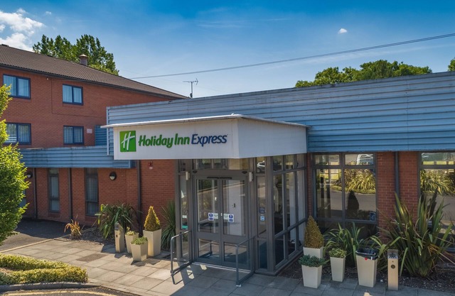 Holiday Inn Express Preston - South by IHG
