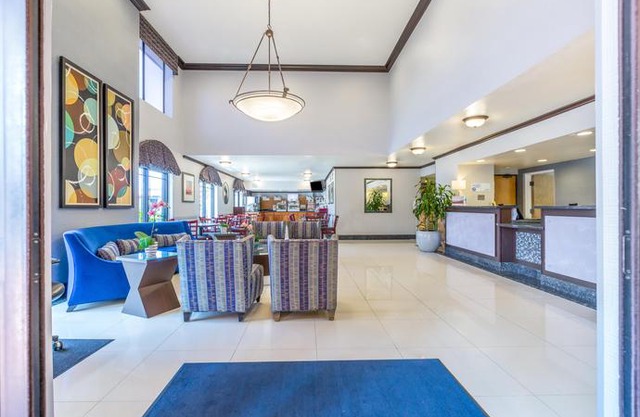 Holiday Inn Express San Diego - Sea World Area