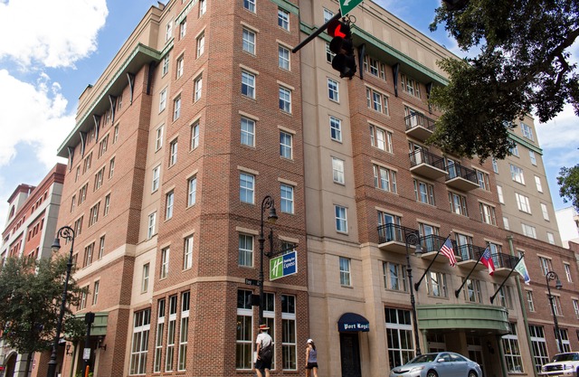 Holiday Inn Express Savannah - Historic District, an Ihg Hotel