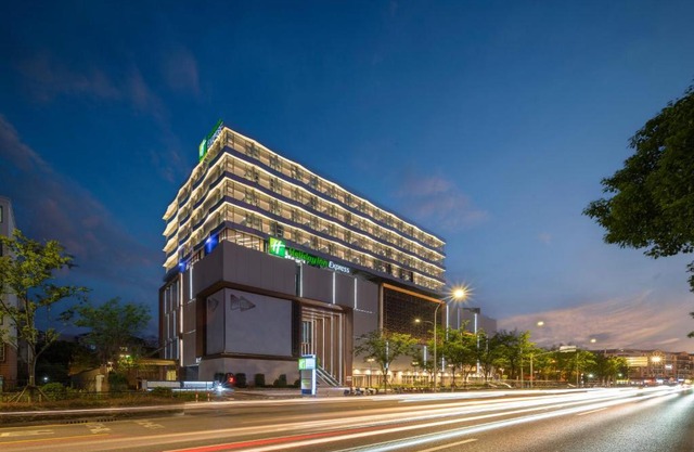 Holiday Inn Express Shanghai Qingpu New City by IHG