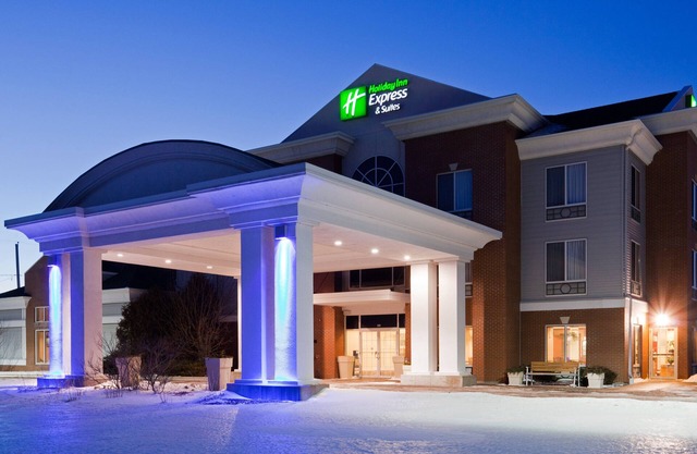 Holiday Inn Express & Suites Superior, an IHG Hotel