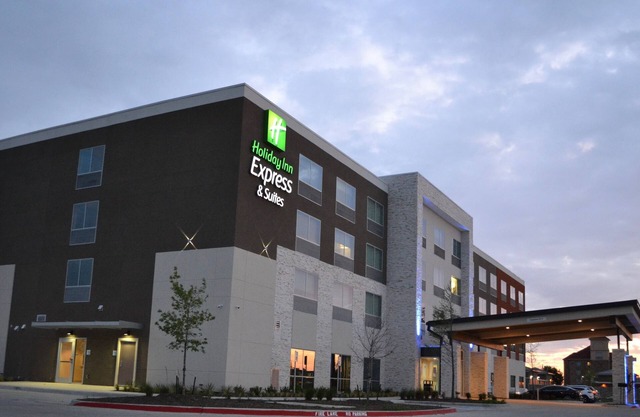 Holiday Inn Express & Suites McKinney - Frisco East by IHG