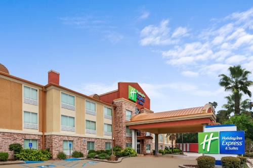 Holiday Inn Express & Suites Lafayette South by IHG