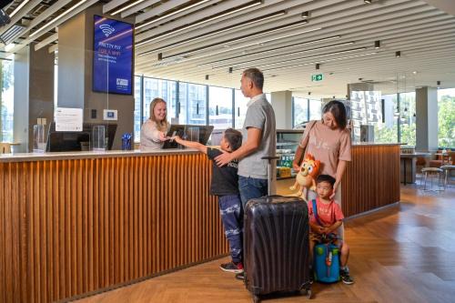 Holiday Inn Express Sydney Airport by IHG
