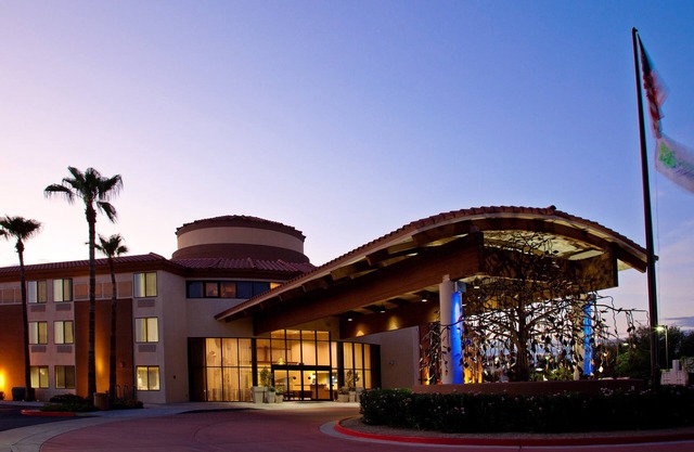Holiday Inn Express Scottsdale North by IHG
