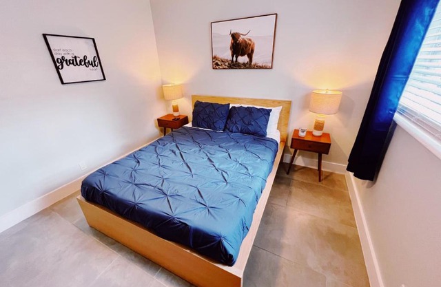 Holiday Park Apartments by Lowkl