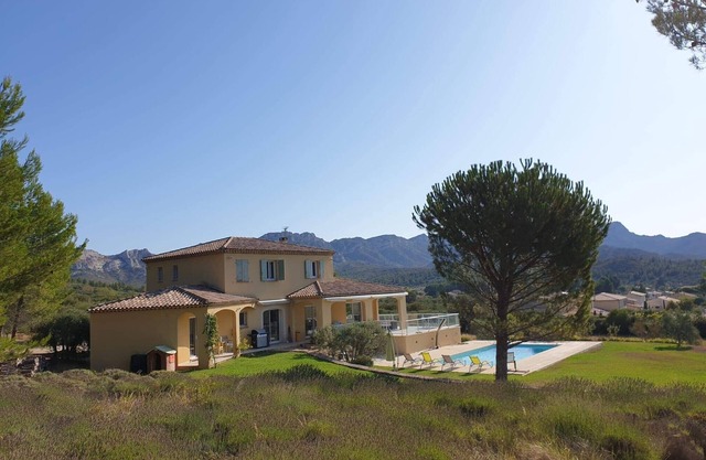 Holiday rental villa view and pool AUREILLE LS1-449