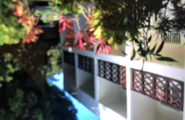 HOLIDAY STUDIO APARTMENTS