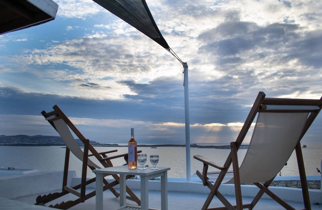 Holiday sunset Villa above the beach