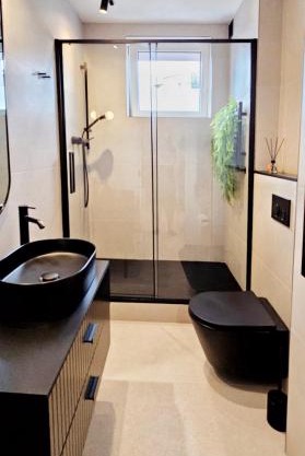 HolidayHomePL Apartament z dwoma sypialniami przy plaży