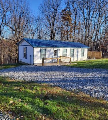 Holley Hideaway