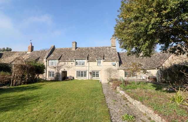 Holly Cottage