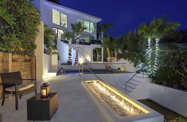 Hollywood Blvd Sky Villa- Above the Sunset Strip Location! Views!
