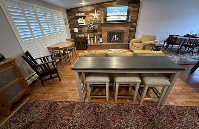 Home away from Home, Welcome to Lancaster County