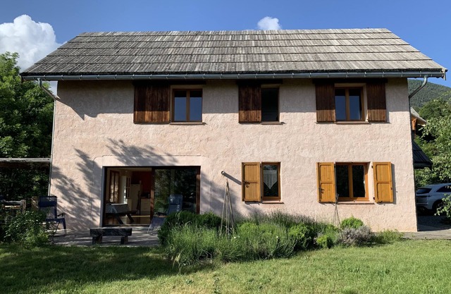 Home for families and groups