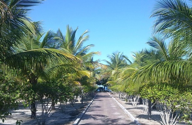 Home in gated community! 24 hour security, swimming pool, WiFi and leisure. Sleeps 18