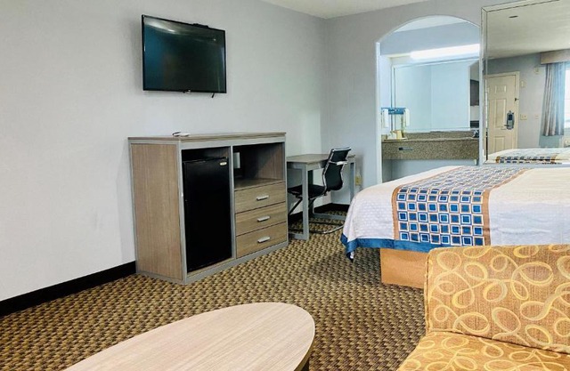 Home Place Inn and Suites-Hobby