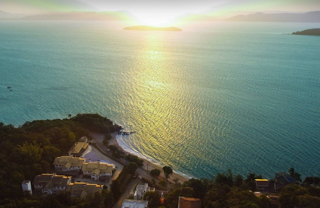 Home View a Paradise just a few steps from the beach🙏🏻