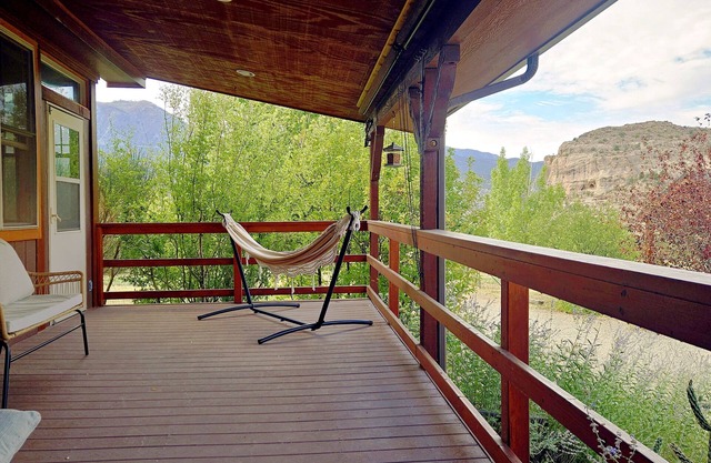 Home w/Private Gate to 500,000 BLM Acres
