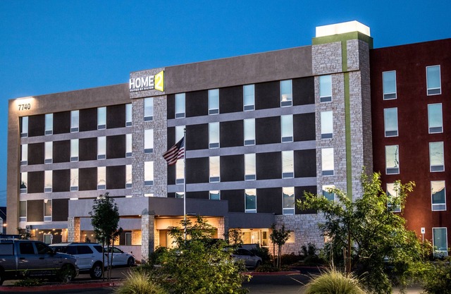 Home2 Suites by Hilton Las Vegas Strip South