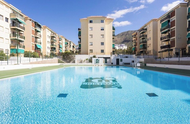 Home2Book Comfy Seaside Apartment Cristimar, Pool