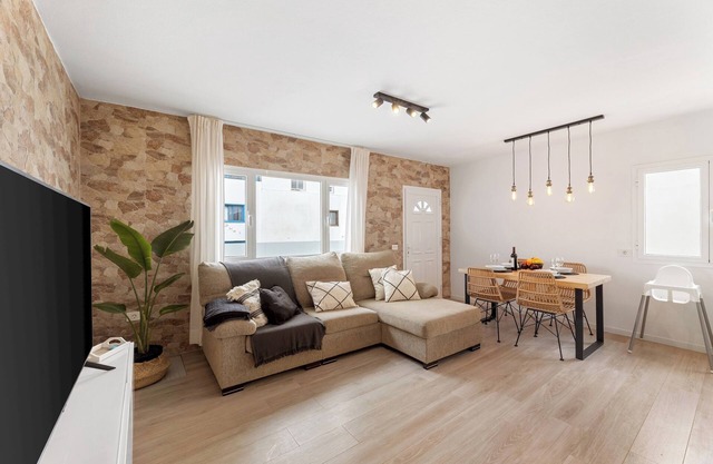 Home2Book Stylish Apt Caleta de Caballo, Terrace