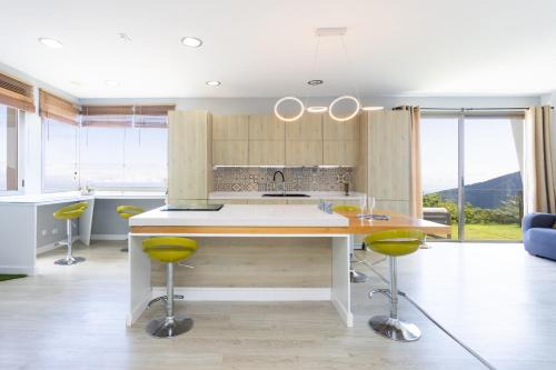 Home2Book Stunning Loft Seaviews Finca La Golosa