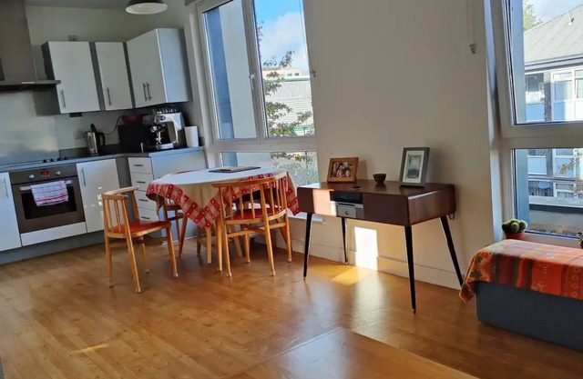Homely Spacious 3 Bedrooms Duplex Roof-top Next Victoria Park & Regent's Canal