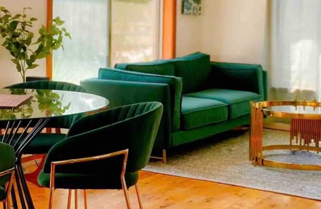 Homely Vibes 3BR Garden