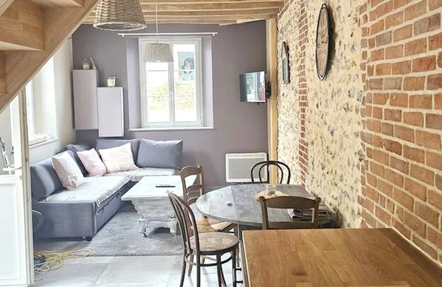 Homerez - Amazing house for 4 ppl. with garden and terrace at Neuf-Marché